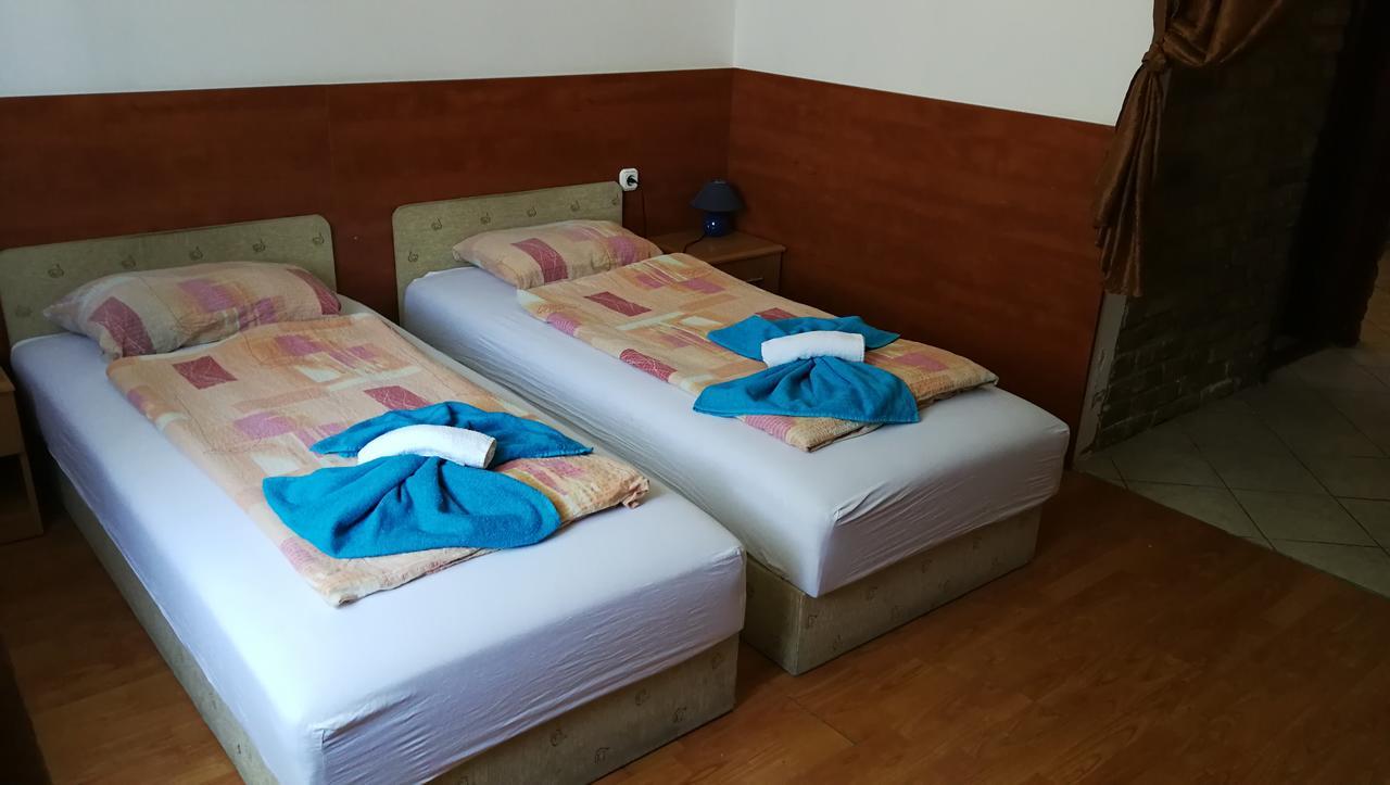 Dunakanyar Bed & Breakfast Göd Kültér fotó